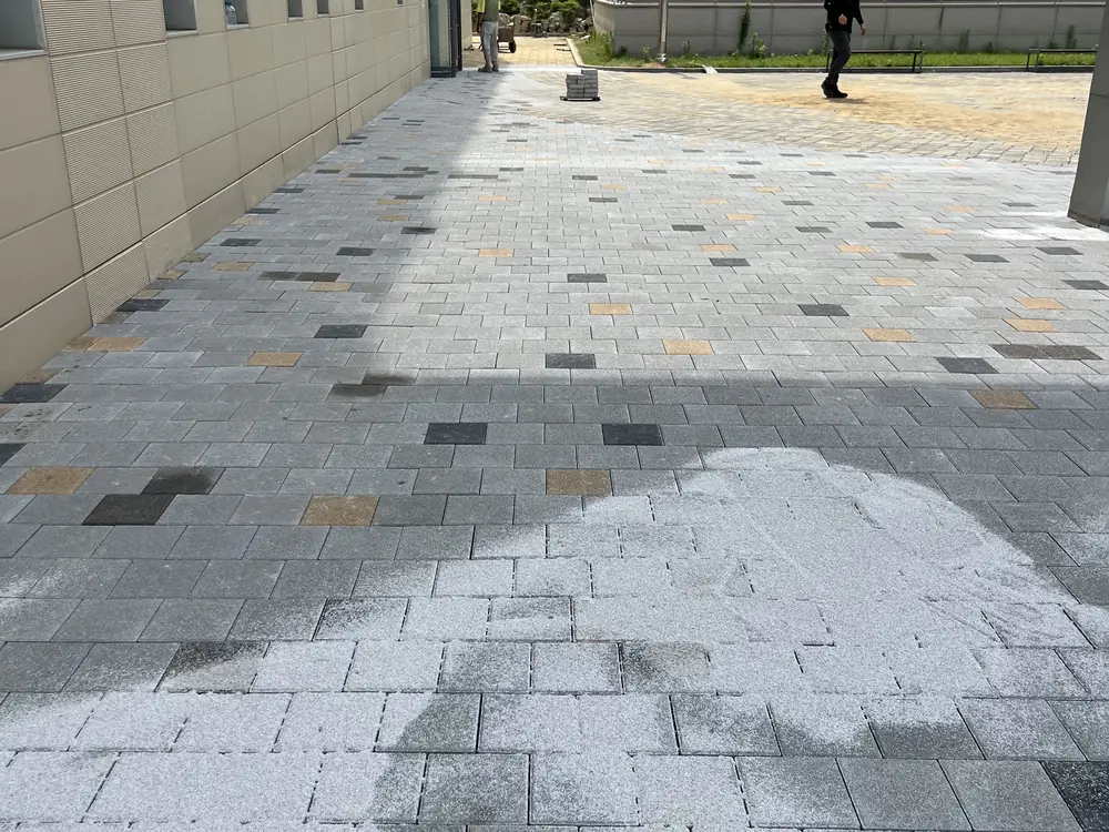 시흥 정왕산단 인근 보도블럭 시공 후 마감 모습